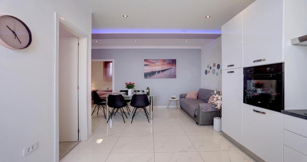 Adorable Apartment Ena Kaštela 外观 照片