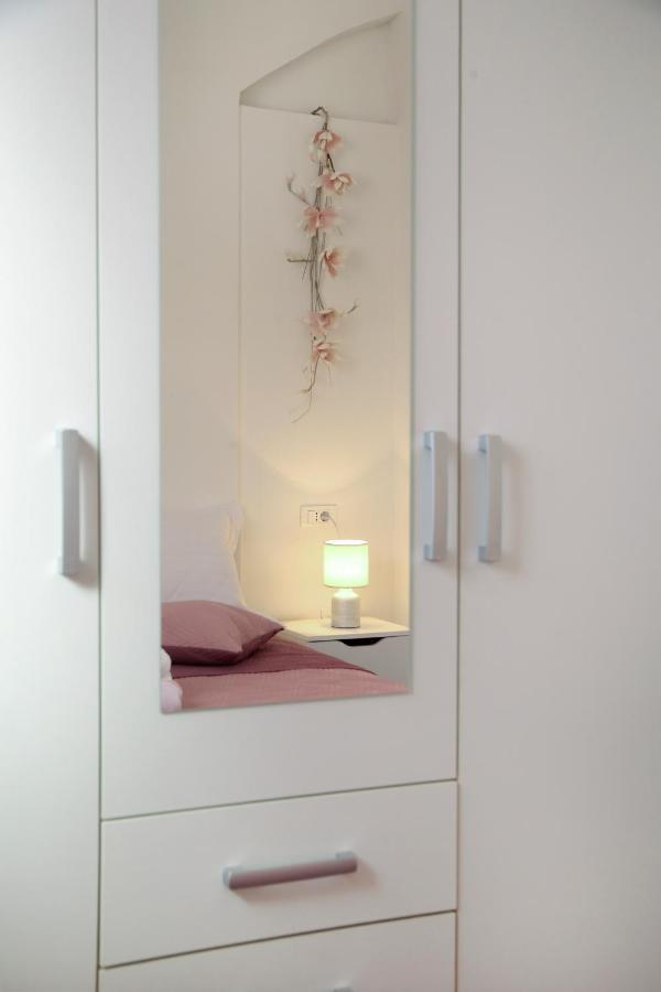Adorable Apartment Ena Kaštela 外观 照片